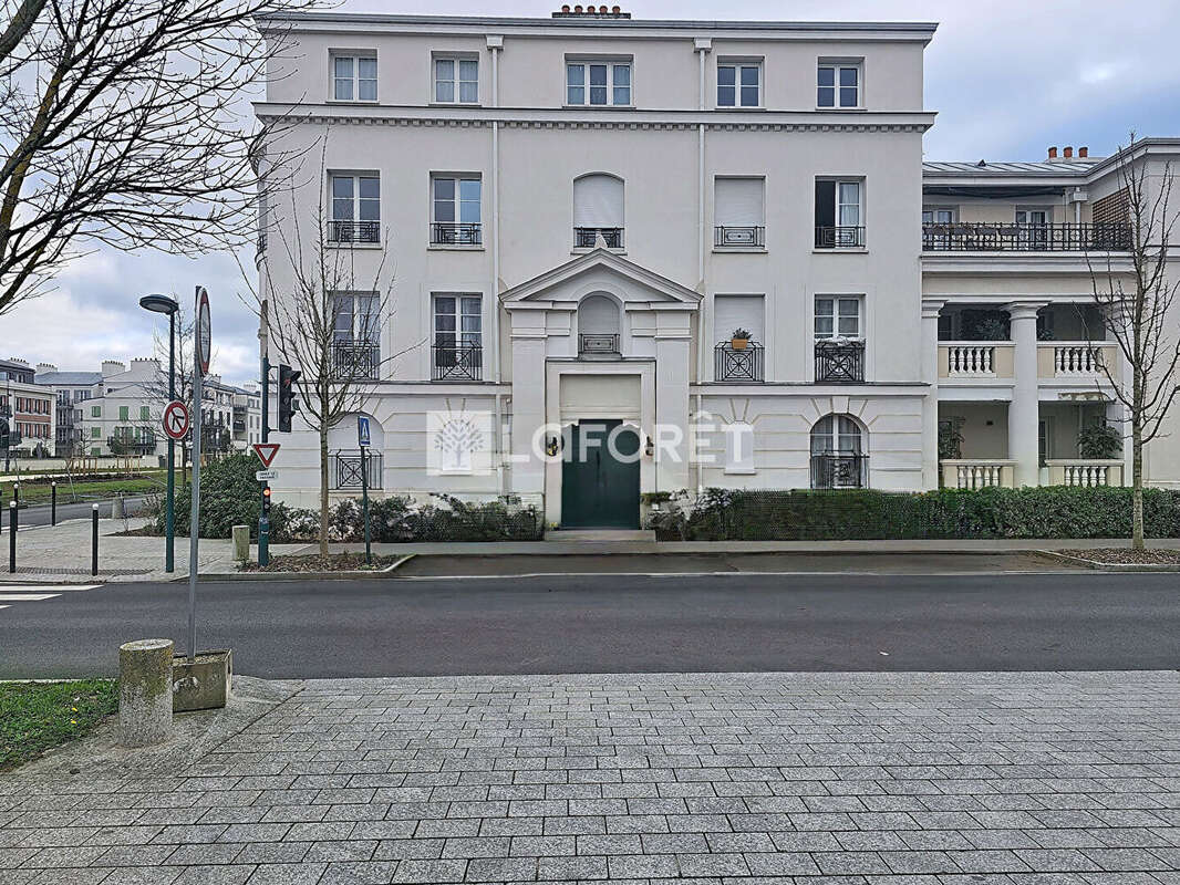 Appartement à SERRIS