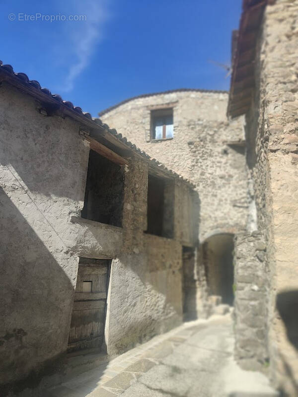 Autre à LE FUGERET