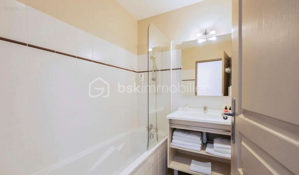 Appartement à MALAUCENE