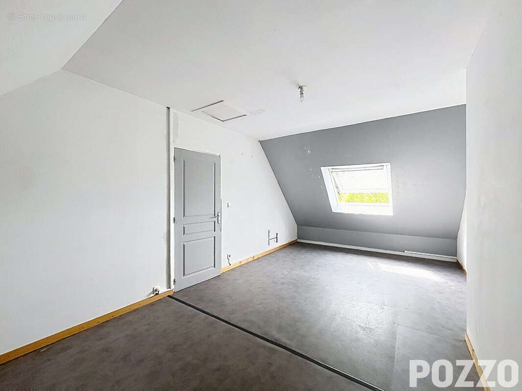 A vendre maison de bourg de 4 pieces (79m²) a la graverie (14) - photo 6