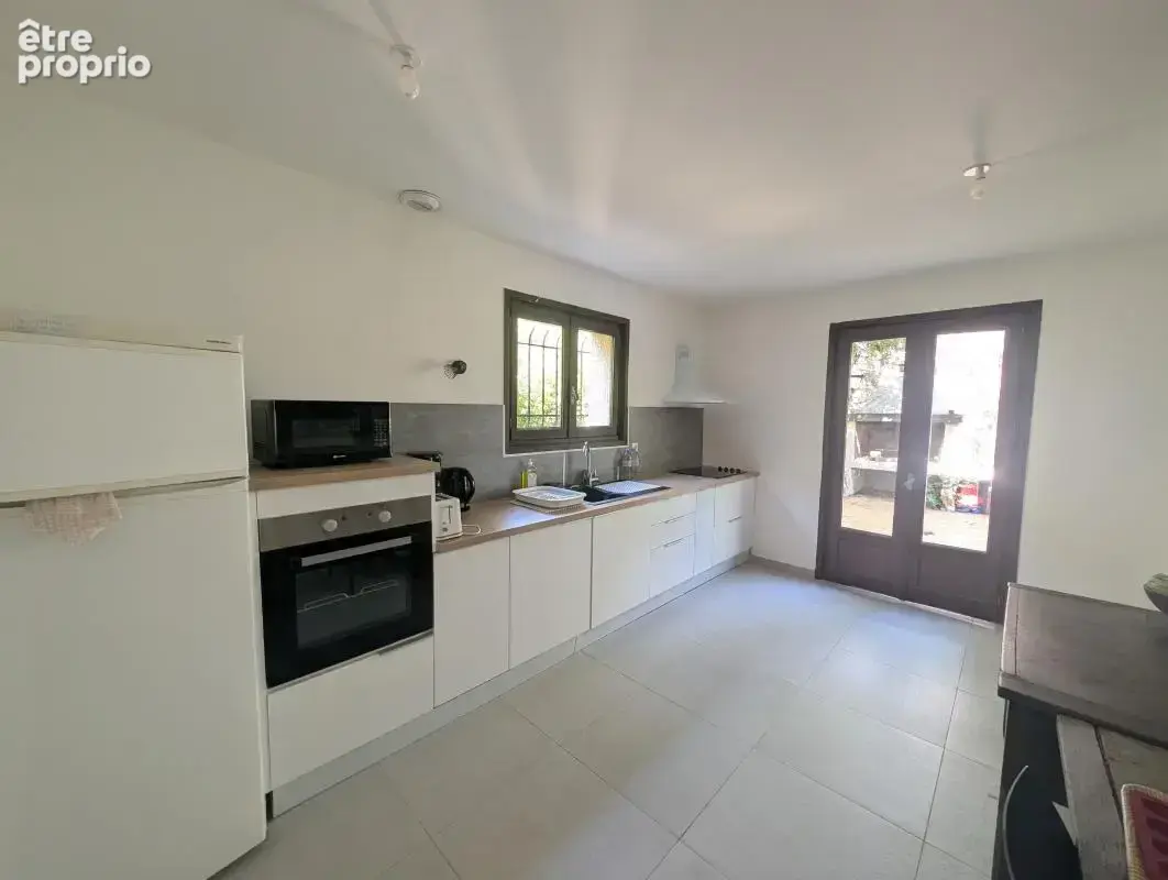 NIZAS (34) — Maison familiale au calme absolu, proche A75 et Pézenas - photo 3