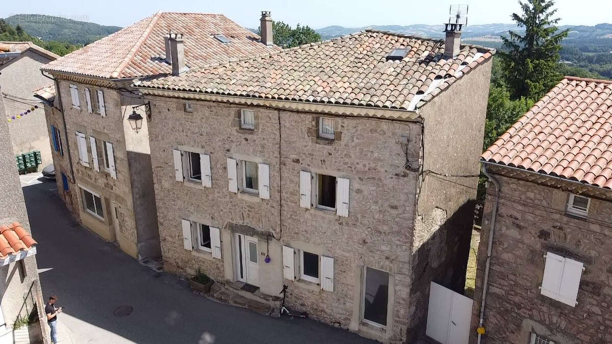 Maison à BOFFRES