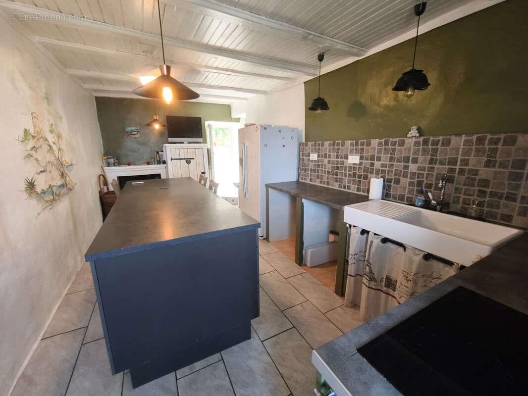 Maison de village - Studio T5 Cervione - photo 5