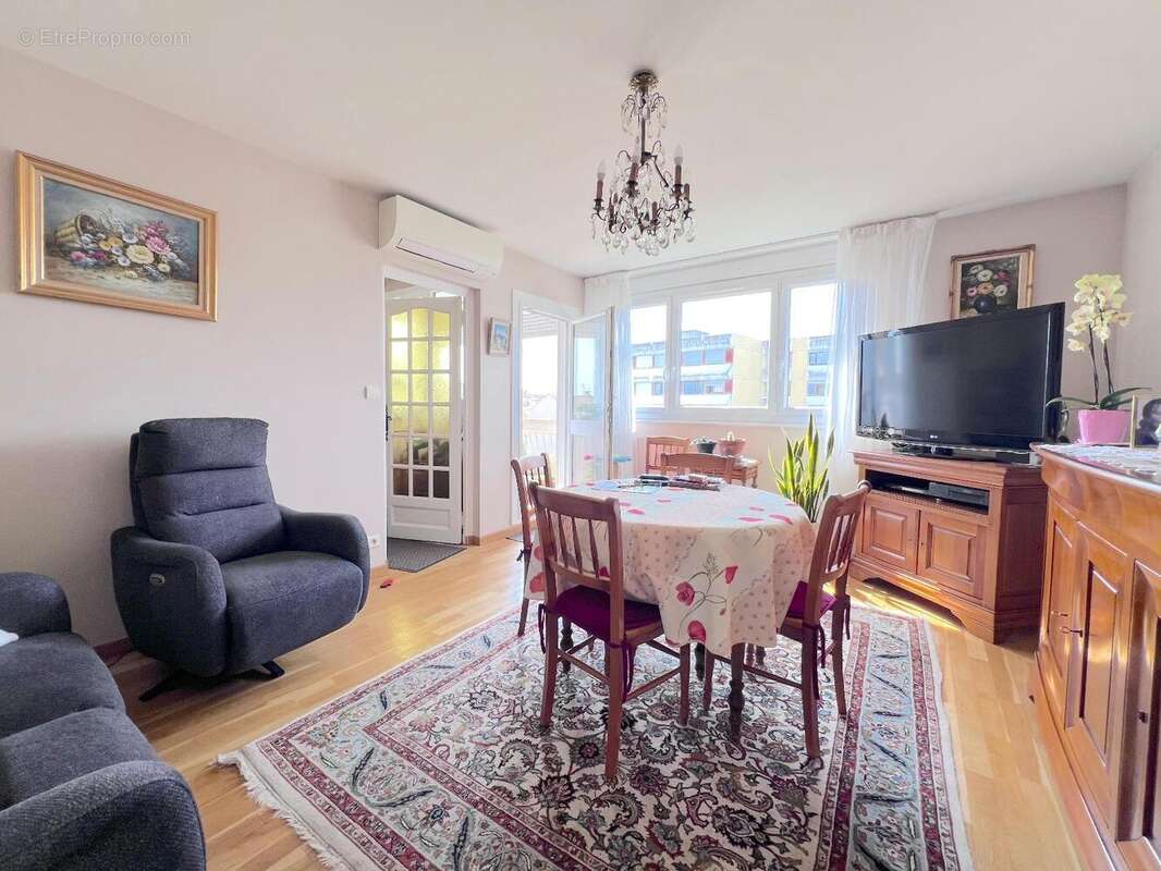 Appartement 66 m² à Lyon-3e  - photo 3