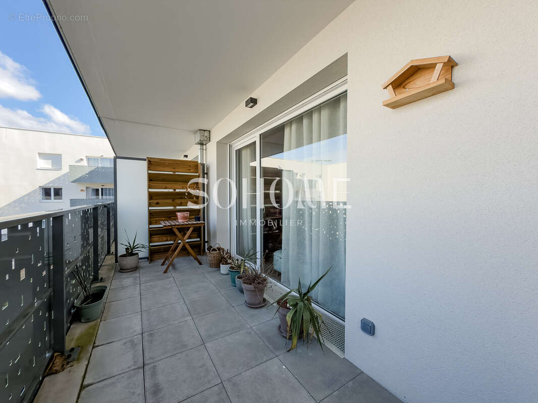 Appartement à BEZANNES