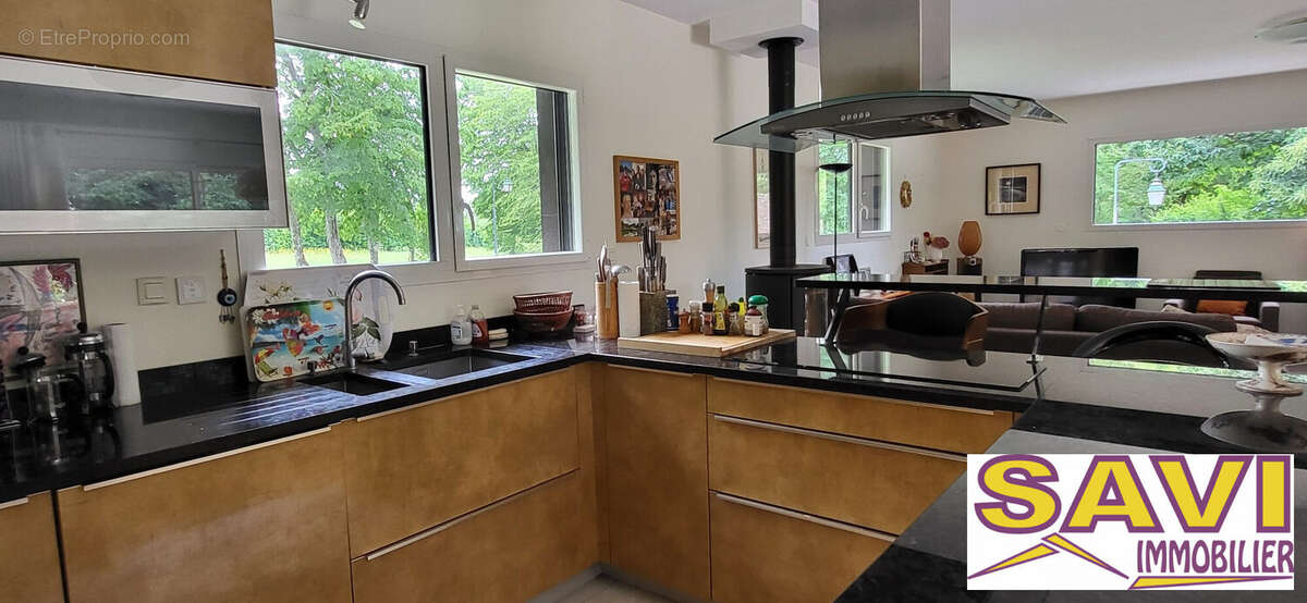 Maison 125 m² à Chevannes  - photo 6