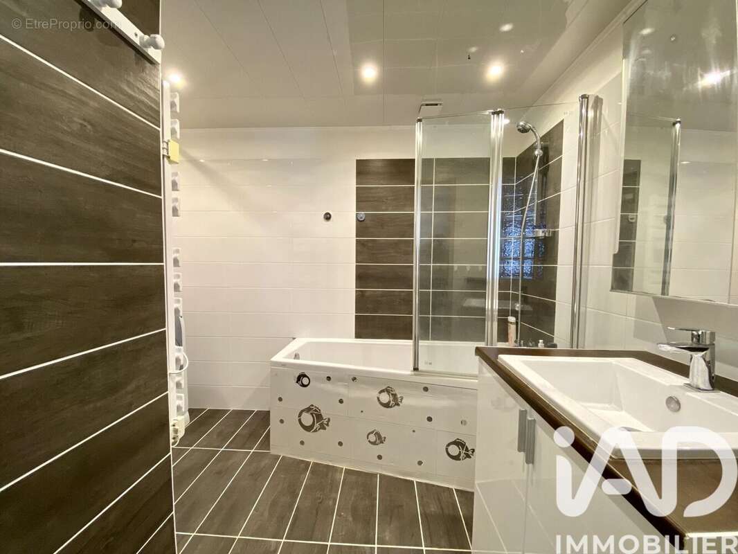 Photo 6 - Appartement à SAINT-JOUAN-DES-GUERETS