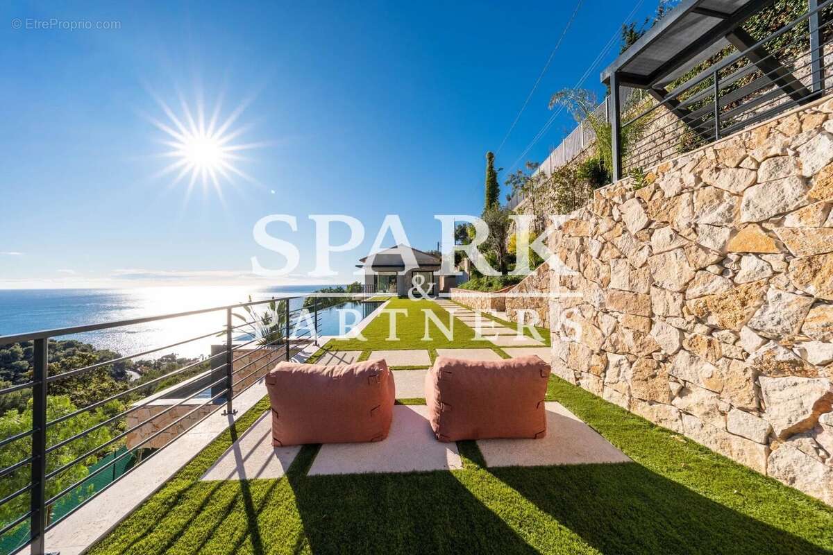 Maison à ROQUEBRUNE-CAP-MARTIN