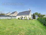 Maison à DONVILLE-LES-BAINS