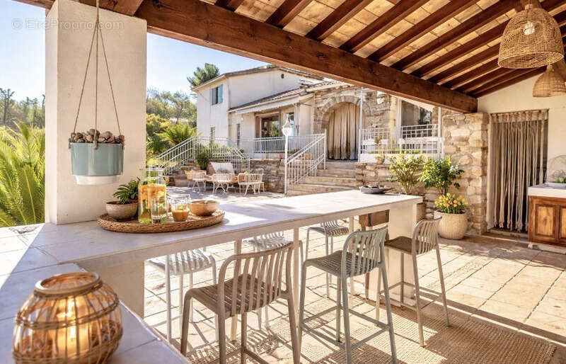 Maison à AIGUES-VIVES