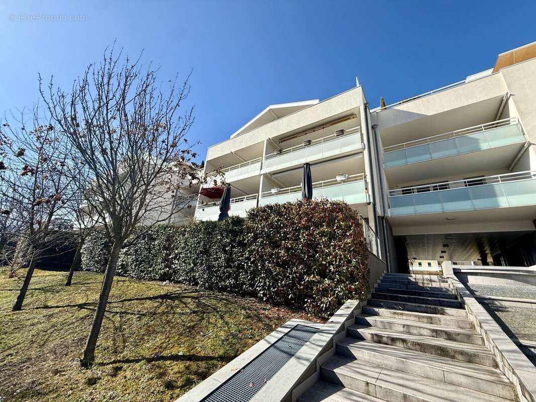 Appartement à MONTBONNOT-SAINT-MARTIN