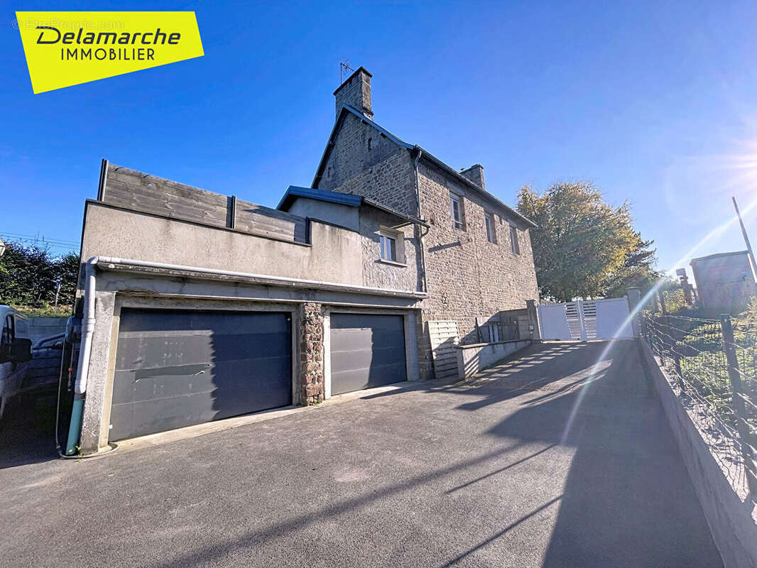 Maison à LA HAYE-PESNEL