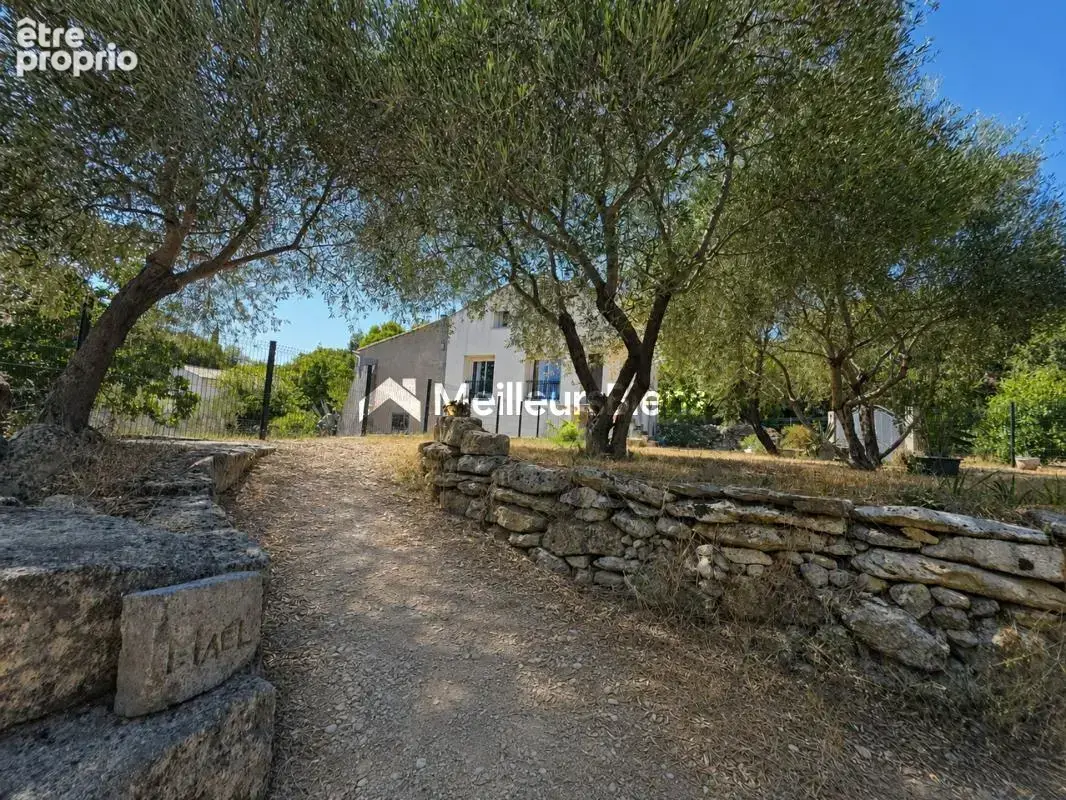 Ancienne Grange rénovée de 126 m² avec jardin et grand garage - photo 2