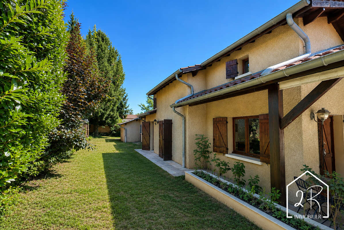 Villa de 160 m2 habitables sur un terrain de 1090 m2 - photo 7