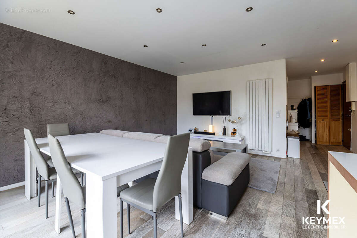 Appartement à VILLEMOMBLE