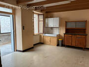 Maison à CASTELNAU-MONTRATIER