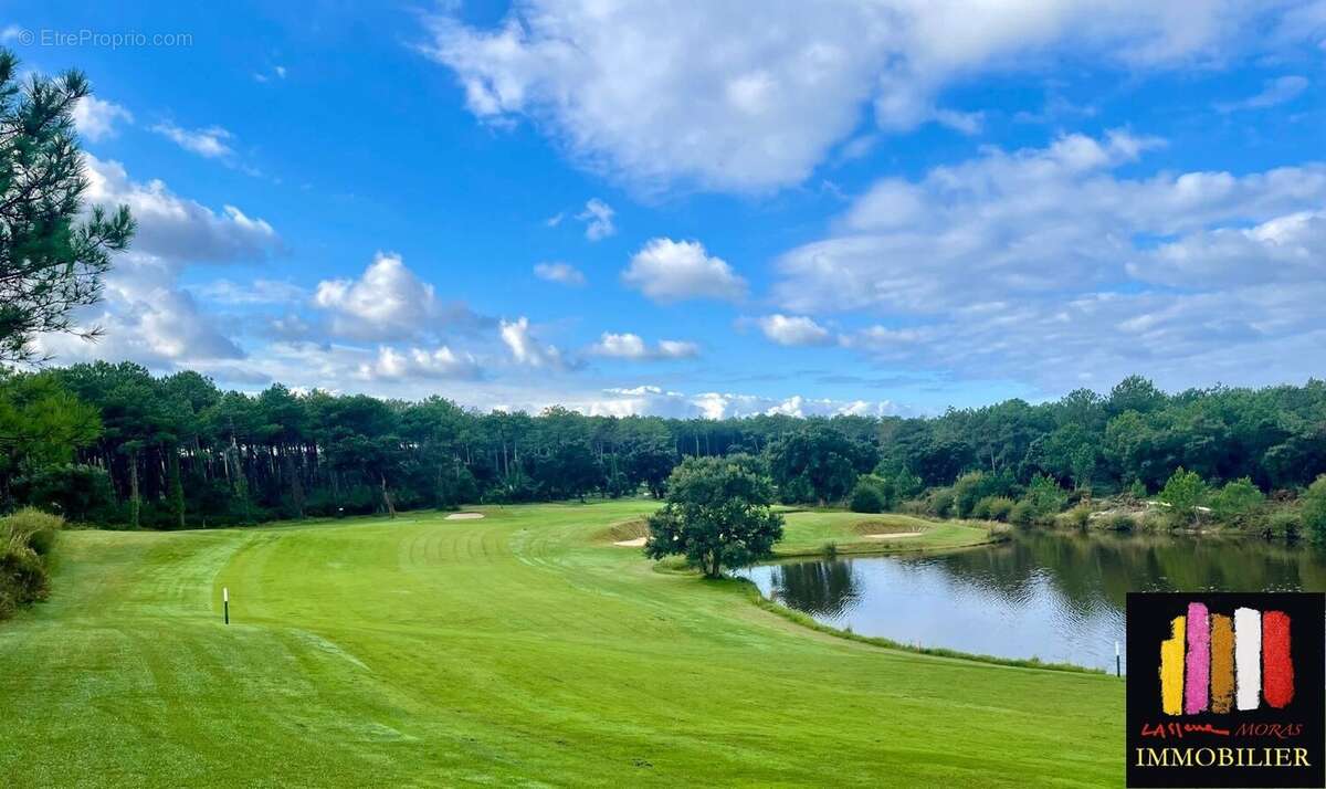 Terrain à MOLIETS-ET-MAA