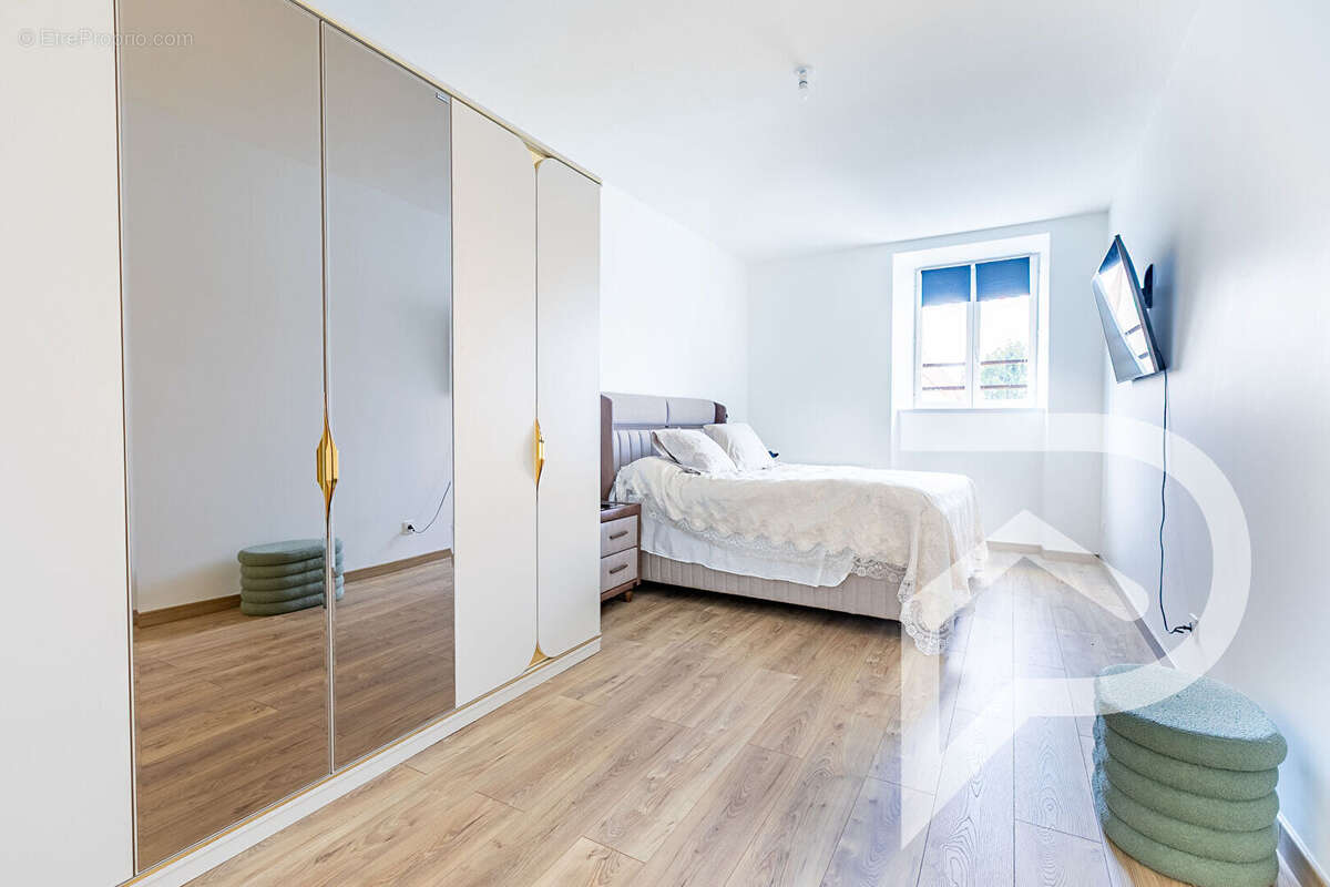 Maison à PONT-SAINTE-MAXENCE