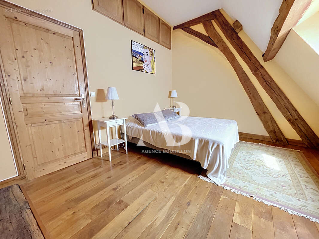 Maison à GASTINS