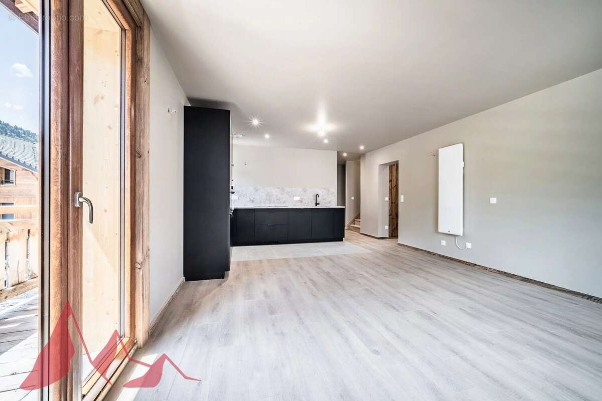Splendide appartement duplex rénové de 4 chambres situé sur la place centrale de Morzine - photo 8