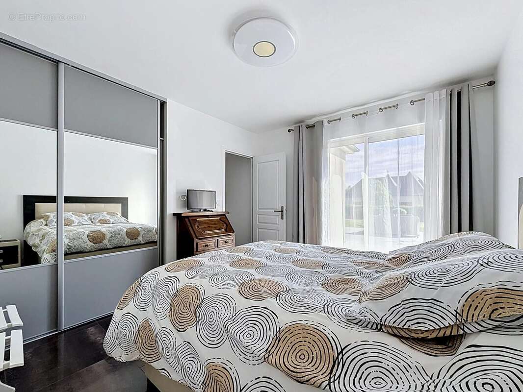 Maison 217 m² à Touques  - photo 15