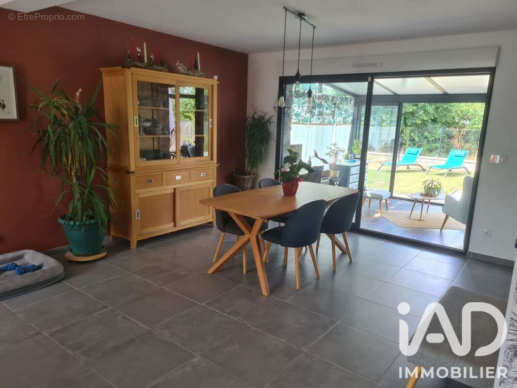 Maison 128 m² à Dammartin-En-Goele  - photo 6