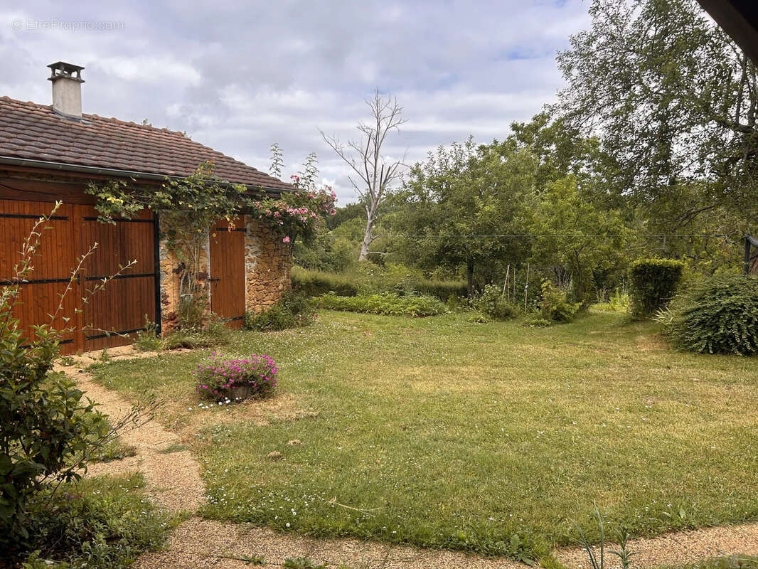 Maison à SACIERGES-SAINT-MARTIN