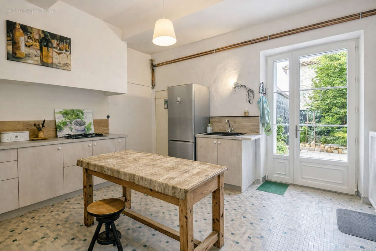 Grande Maison de Maître   120 m2 habitables avec combles aménageables, proche Narbonne et Béziers - photo 5