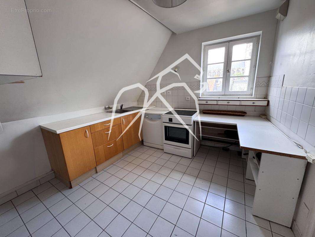Appartement 4 pièces  Rouen quartier des antiquaires  100 m²  Ascenseur Parking sous-sol inclus - photo 8