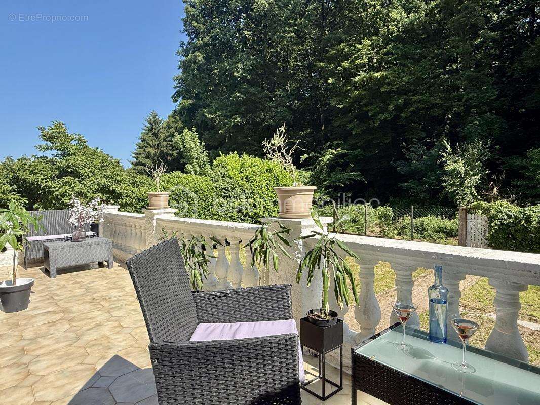 Maison à HOMBOURG-HAUT