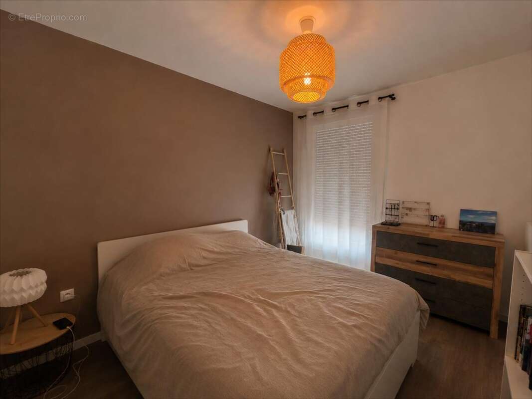 Appartement à TINQUEUX