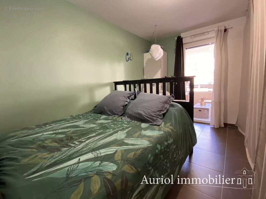 Appartement à AURIOL