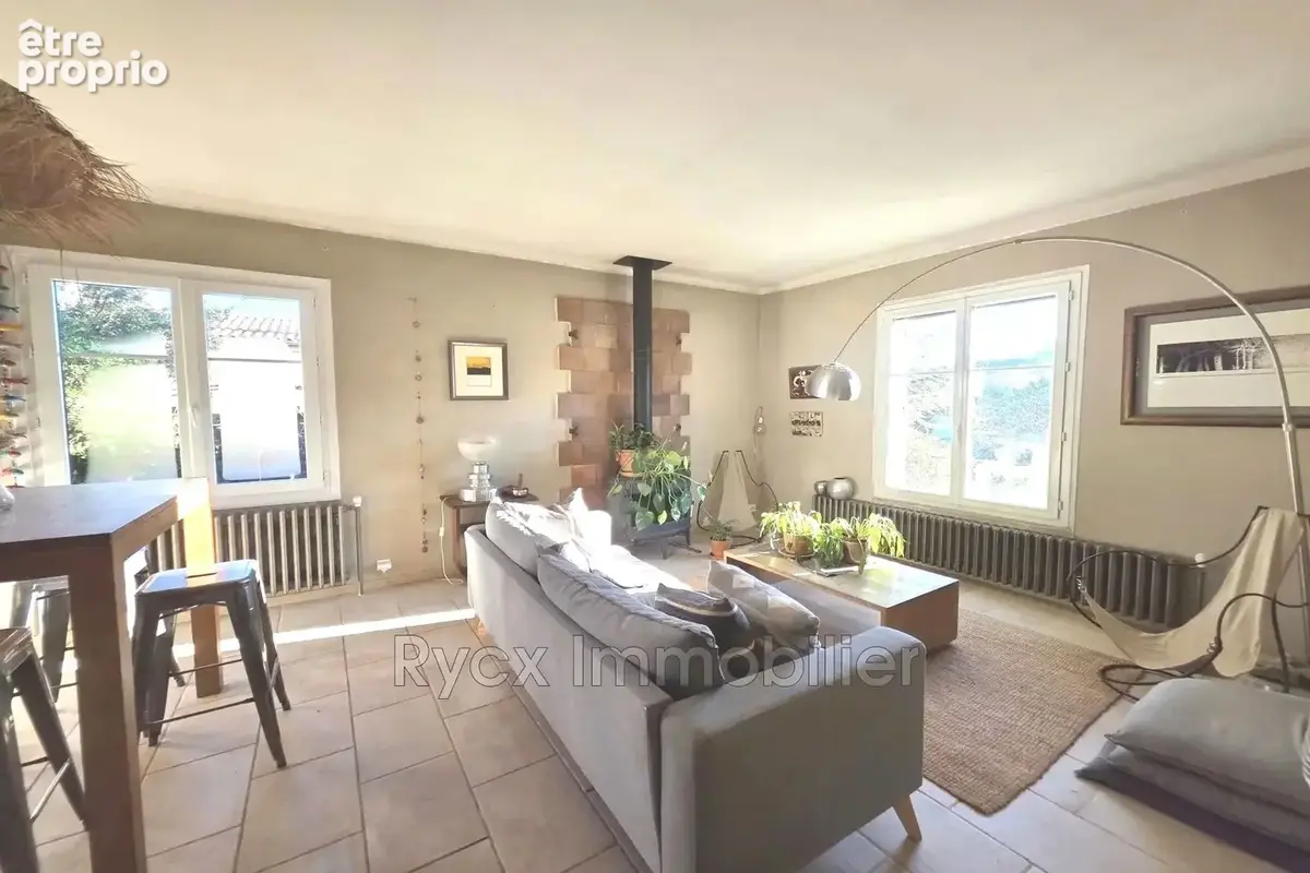 Maison 6 pièces 116 m² à vendre à Apt (84400) - photo 5