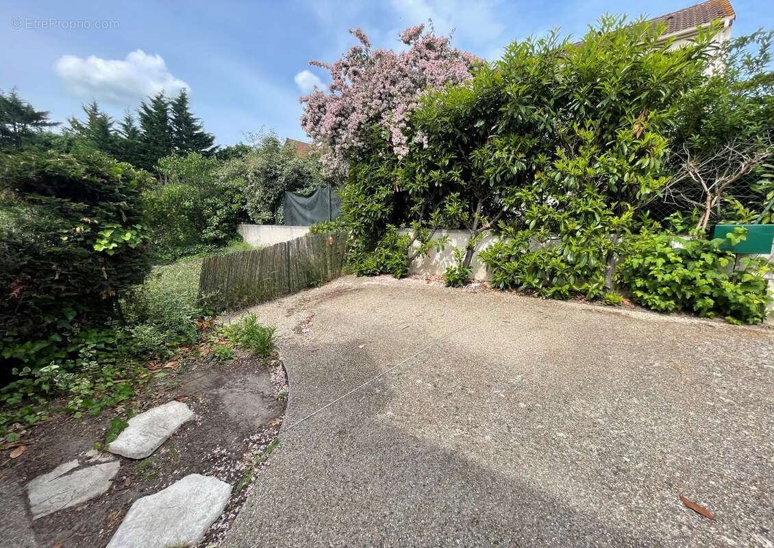 Maison à CARRIERES-SOUS-POISSY