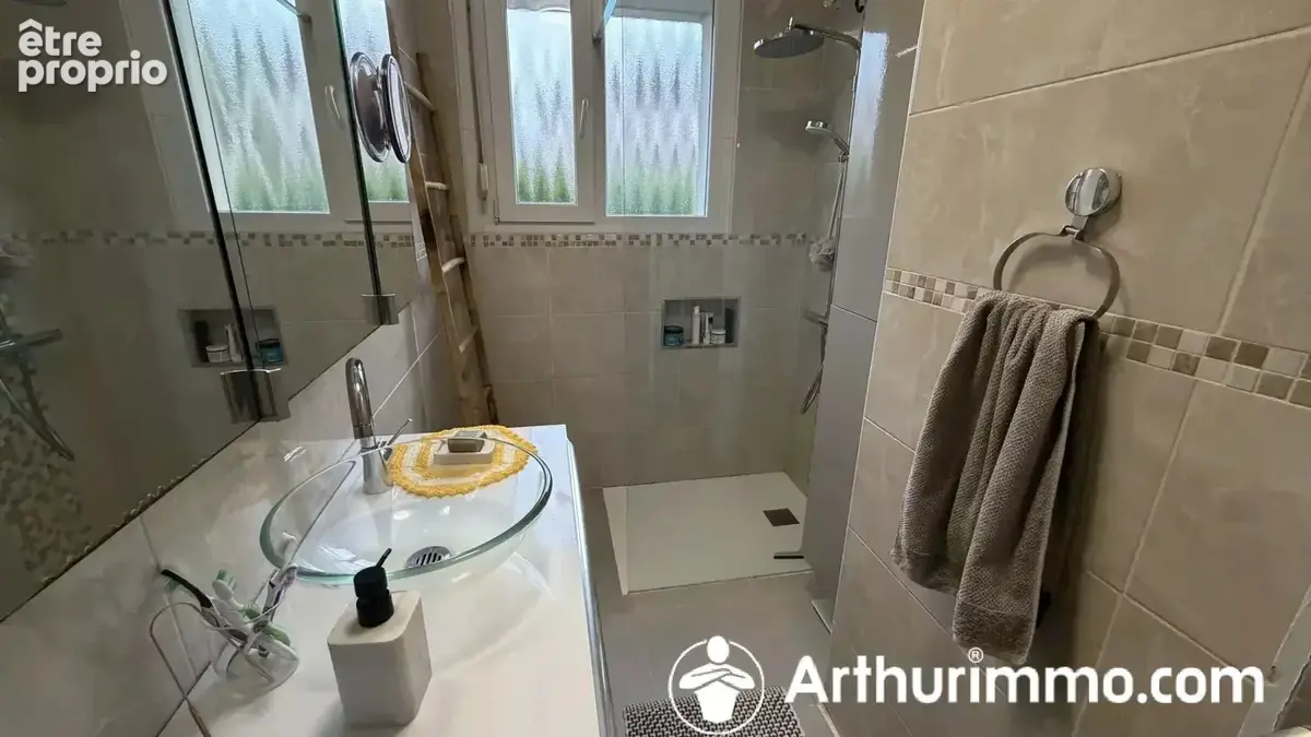 AUDINCOURT – Maison individuelle avec 4 chambres, sous-sol et terrain - photo 7