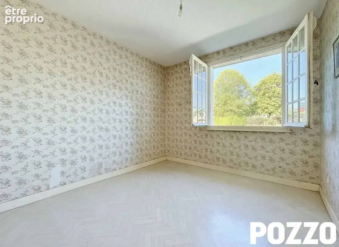 A vendre.  centre bourg tessy-bocage. maison avec vie de plain-pied. - photo 14