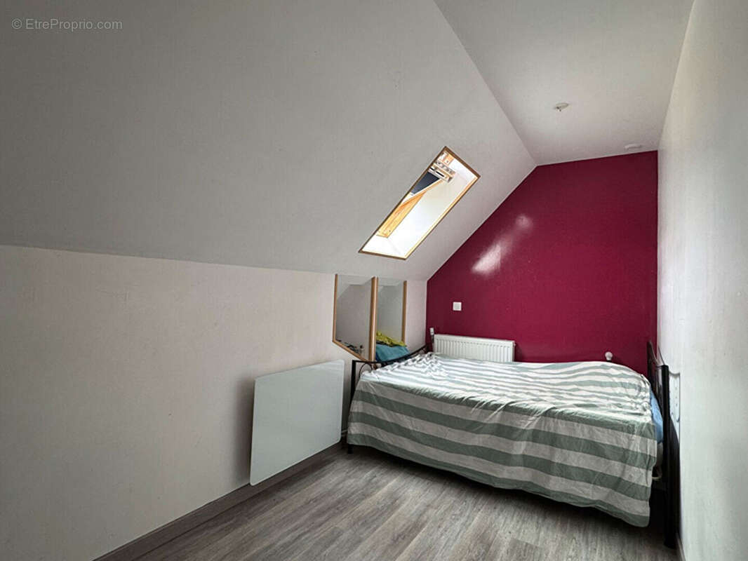 Maison à GROSSOEUVRE