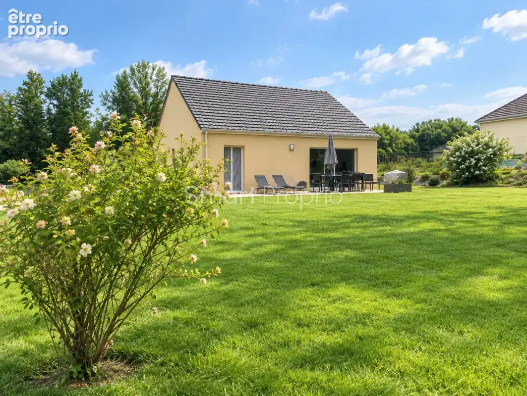 Photo Maison à Saint-Germain-Les-Vergnes au prix de 185 000€