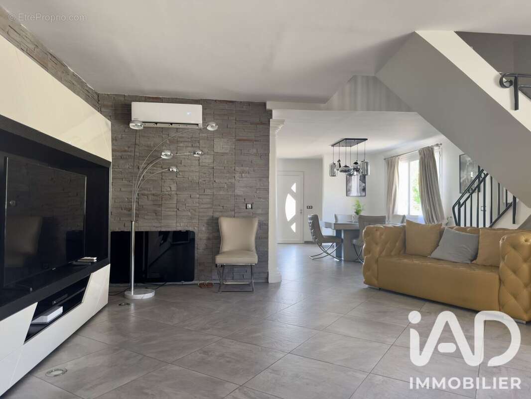 Maison 130 m² à Montgeron  - photo 6