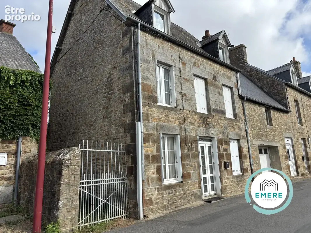 Maison à LES CHERIS