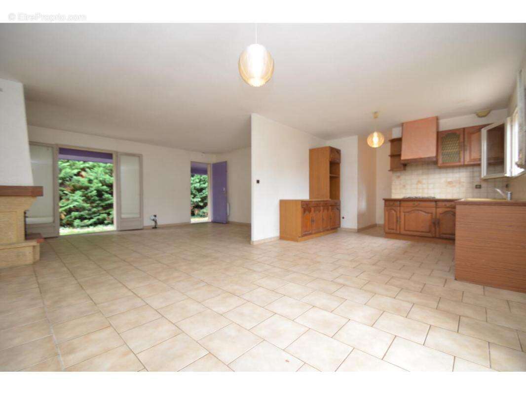 Maison à VILLENAVE-D'ORNON