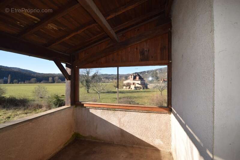 Maison à TOUR-DE-FAURE