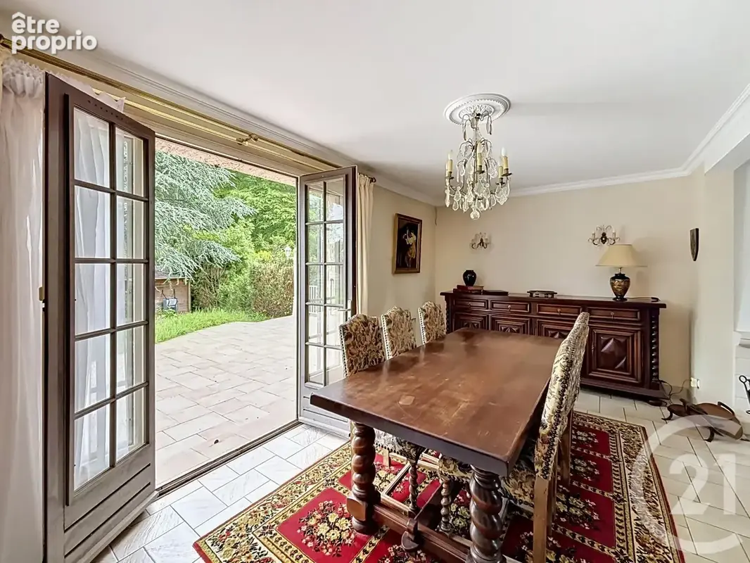 Maison 9 pièces 166 m² à vendre à Rambouillet (78120) - photo 4