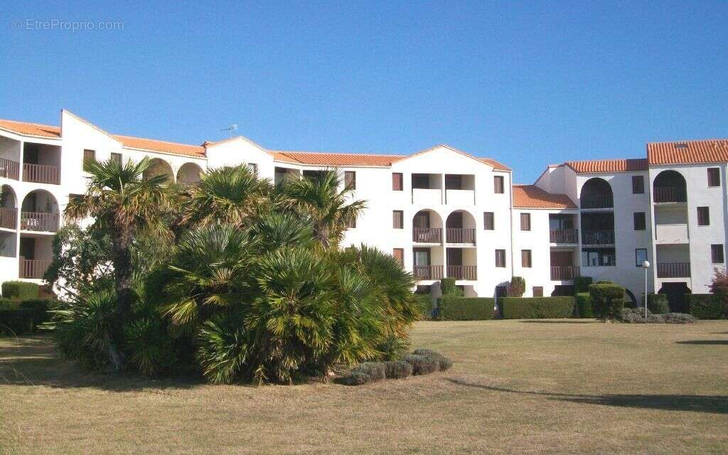 Appartement à VAUX-SUR-MER