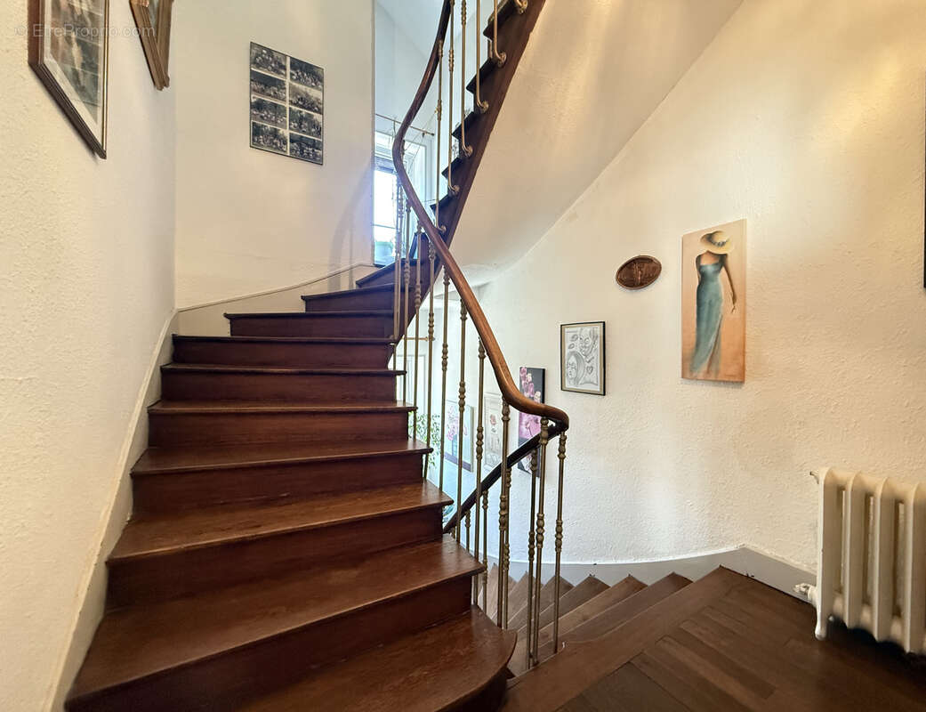 Maison à CONTREXEVILLE