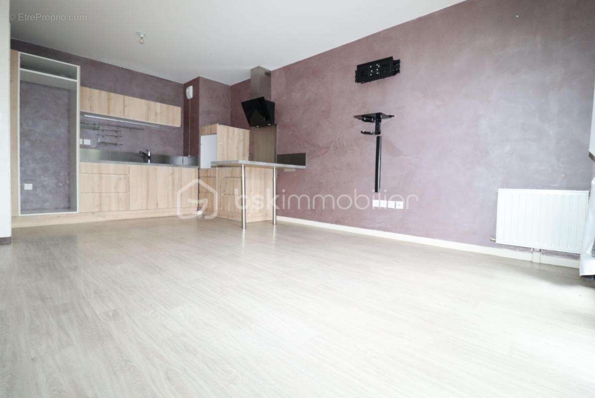 Appartement à EGLY