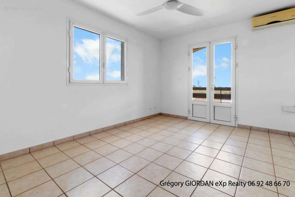 Maison à SAINT-PIERRE