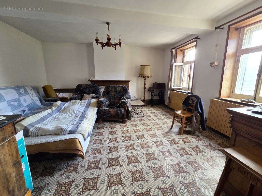 Maison à CAGNONCLES