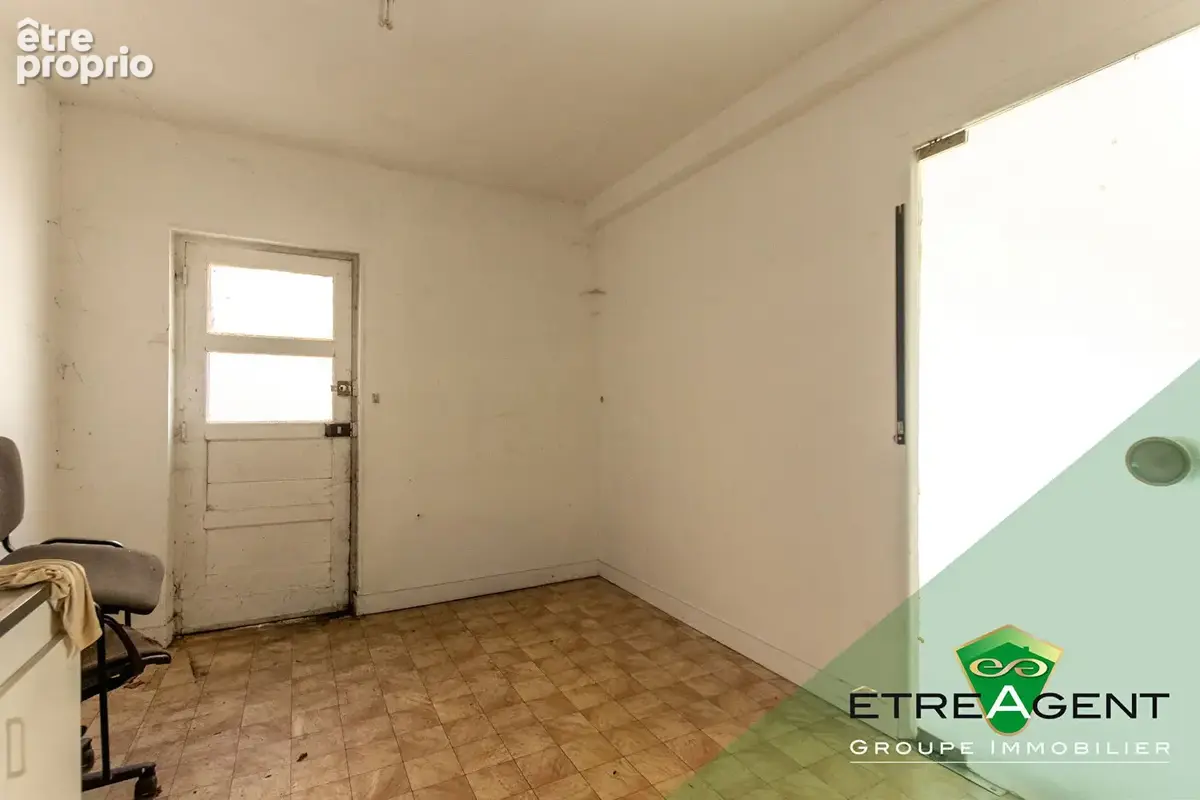 Maison MOULINS-LA-MARCHE - 77 m² - 2 chambres - photo 3