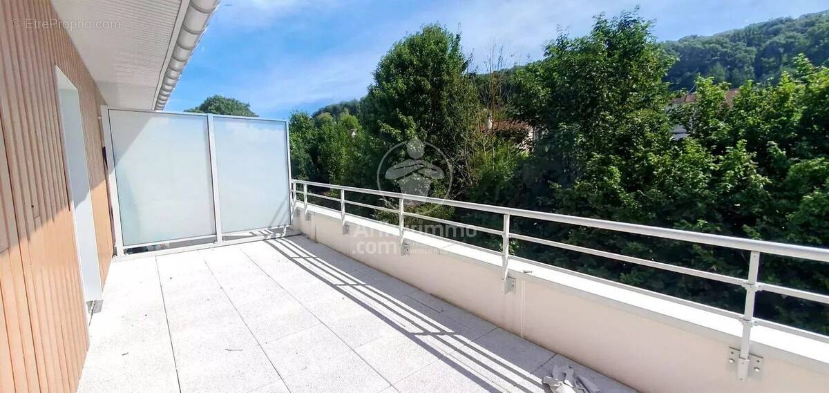 Appartement à DEVILLE-LES-ROUEN